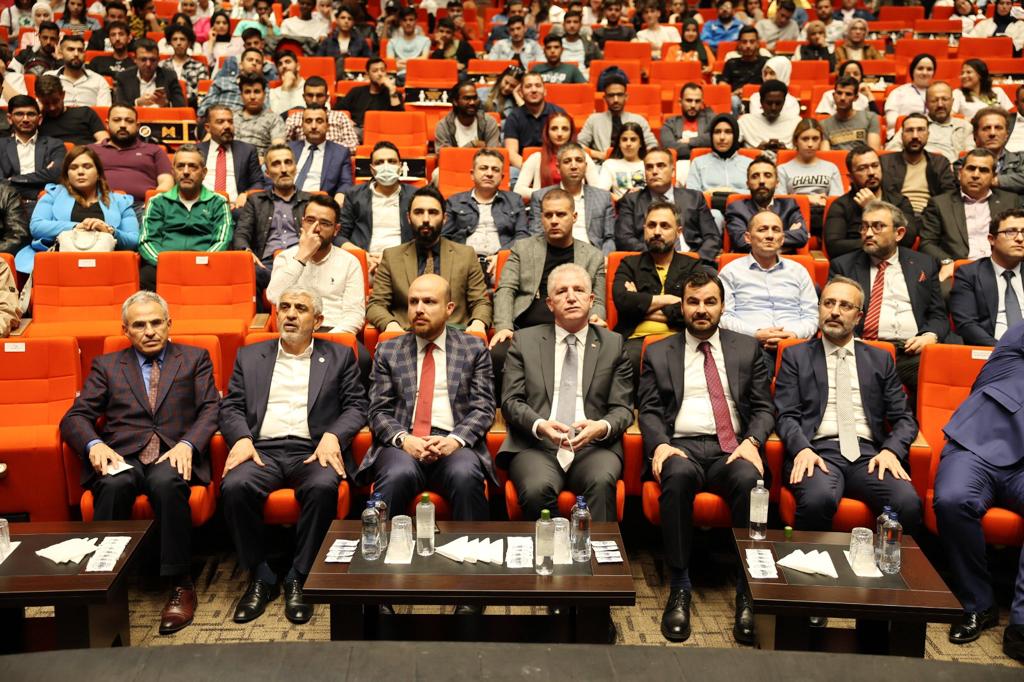 GELENEKSEL SPORLAR SÖYLEŞİSİ GAZİANTEP&#39;TE YAPILDI